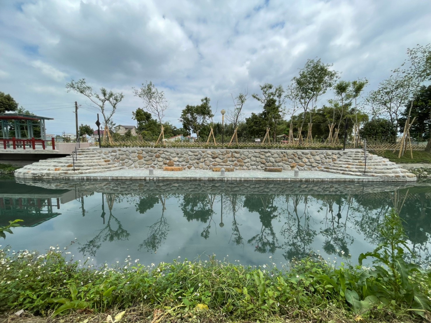 十六份排水下游段水環境改善計畫-古圳文史體驗公園休憩平台